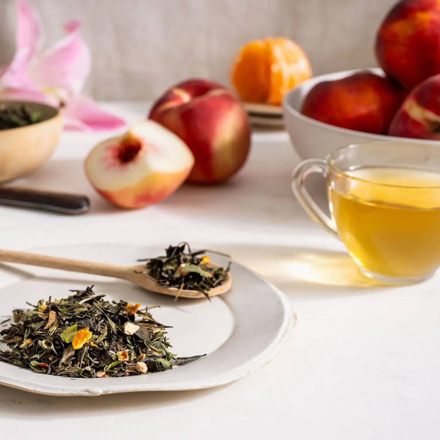 Peach Blossom Organic White Tea Blend (4 oz)