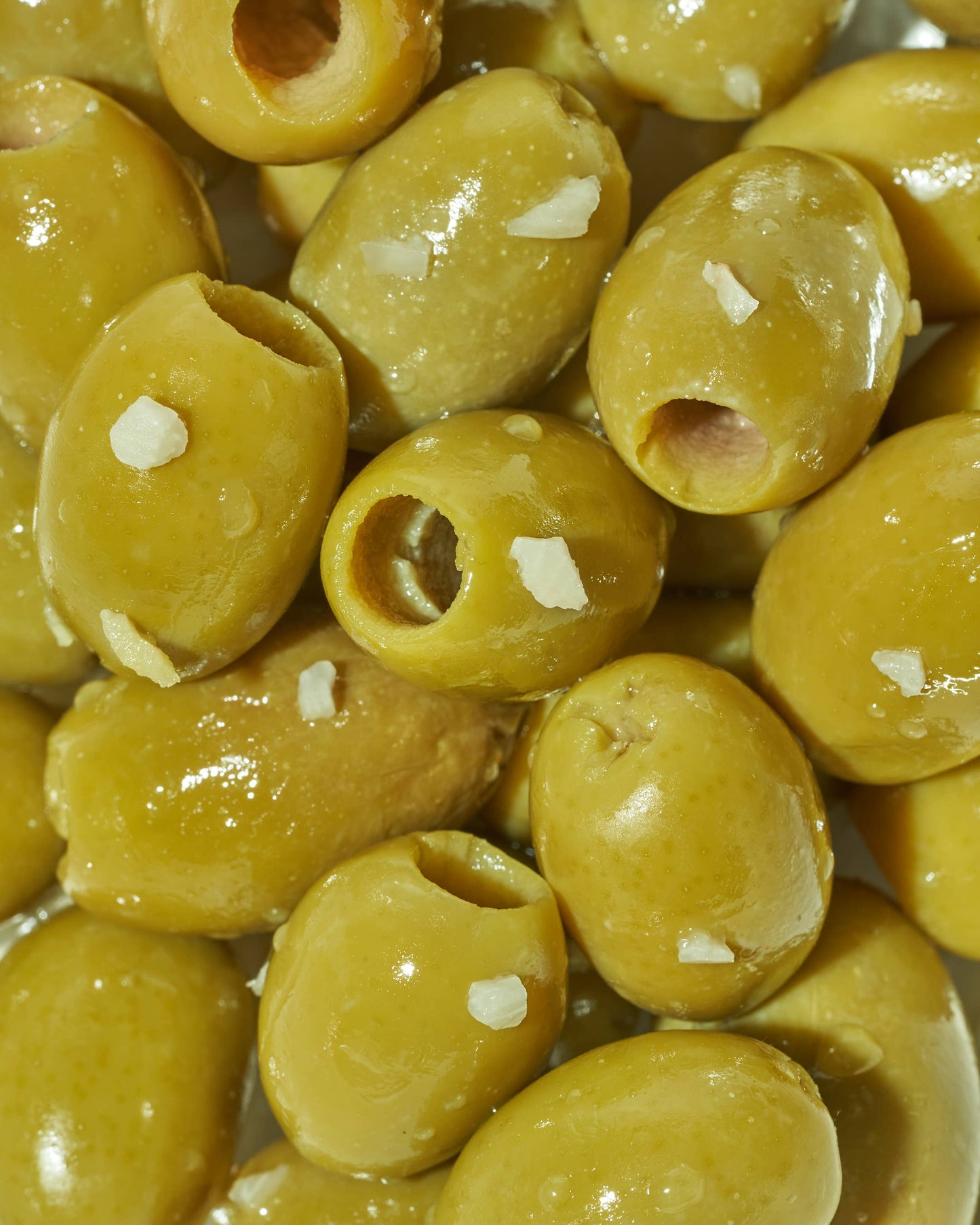 Lemon Garlic Green Olives--Resealable Package